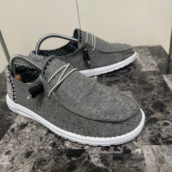 Hey Dude Wendy Chambray Onyx - Women’s Size 10 - Picture 8 of 13